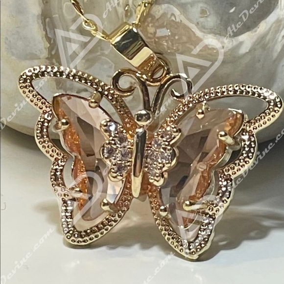 Blush Pink Butterfly set (gold plated) - Picture 4 of 8